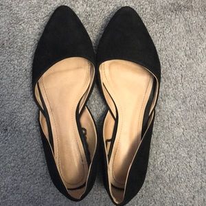 Black suede flats 💕